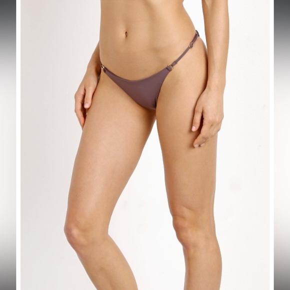 L Space Bikini Set Elle Top(M) Redondo Bitsy Bottoms(L) in Pebble 62 - Picture 6 of 14